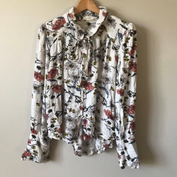 White floral peasant sleeve blouse - Picture 1 of 7